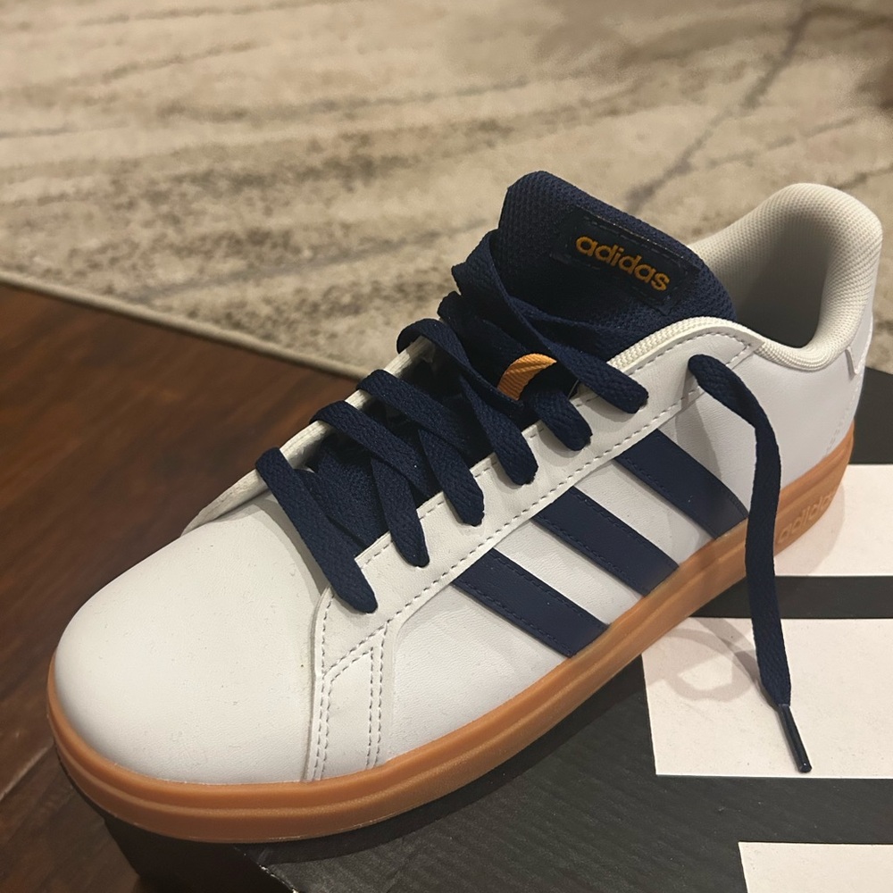 Adidas Unisex White Navy Gum Leather Sneaker